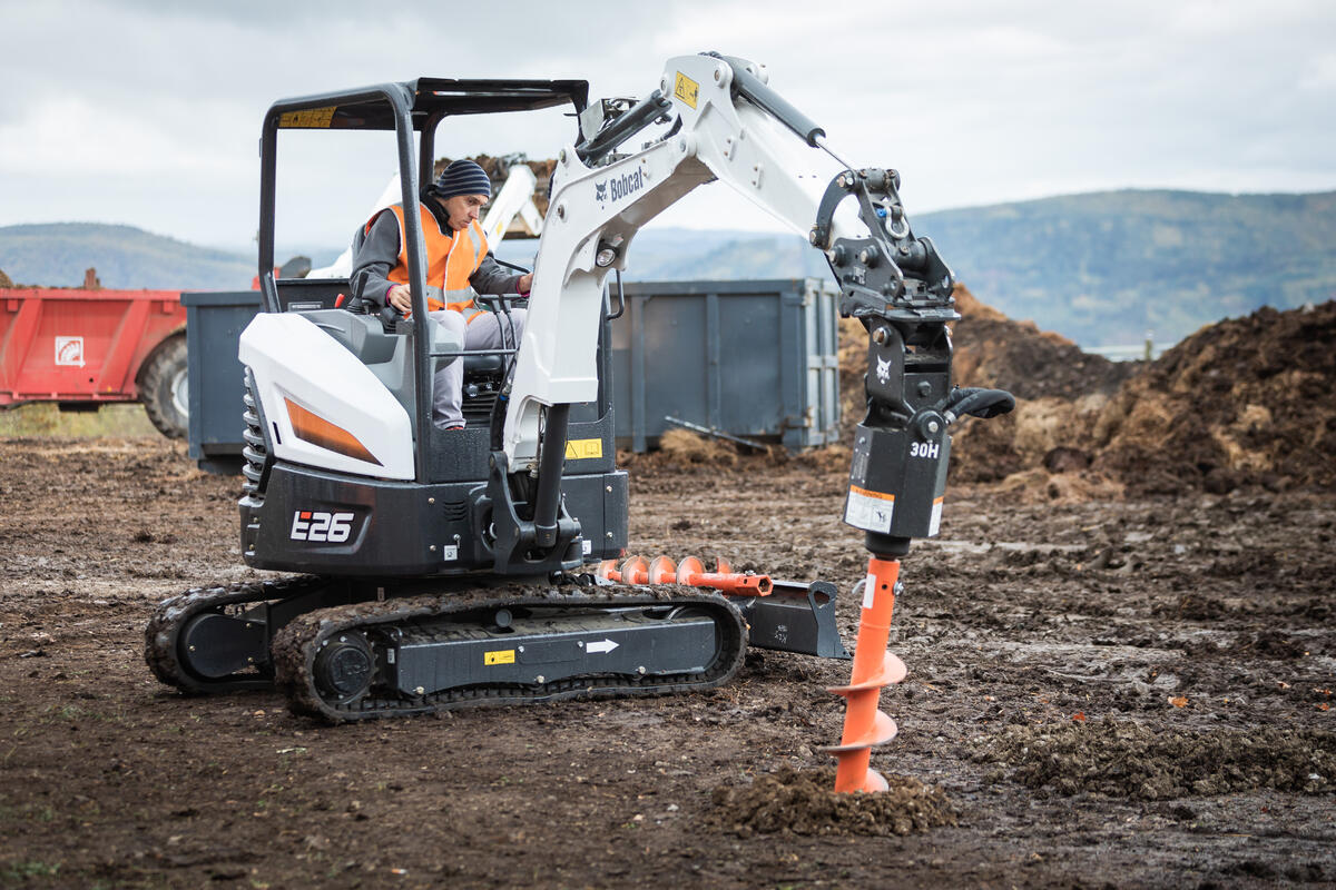 Bobcat E26 minigraver 6