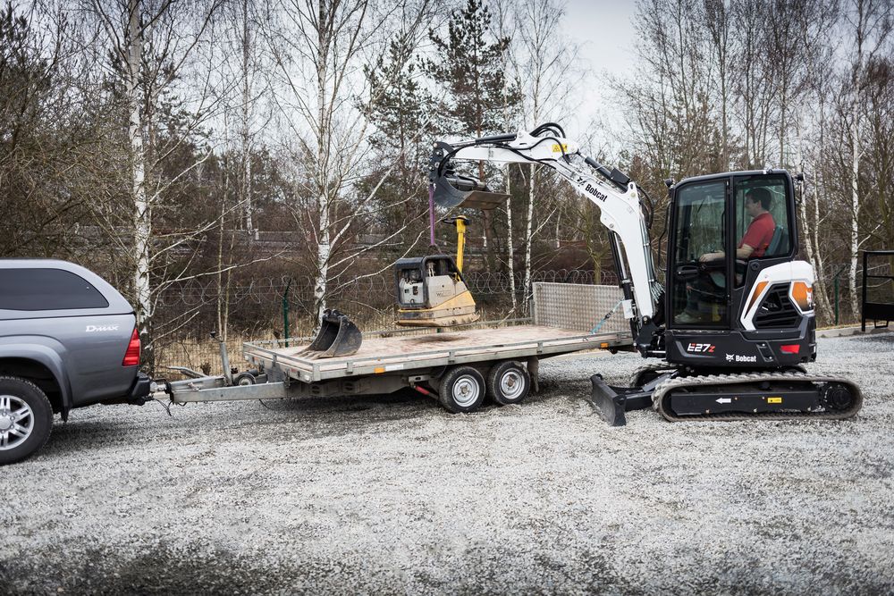 Bobcat E27z minigraver 2