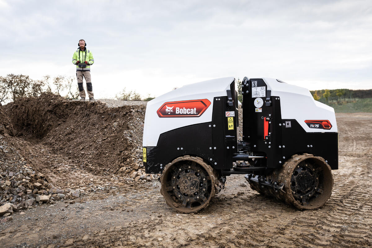 Bobcat TR75 greppelwals 3