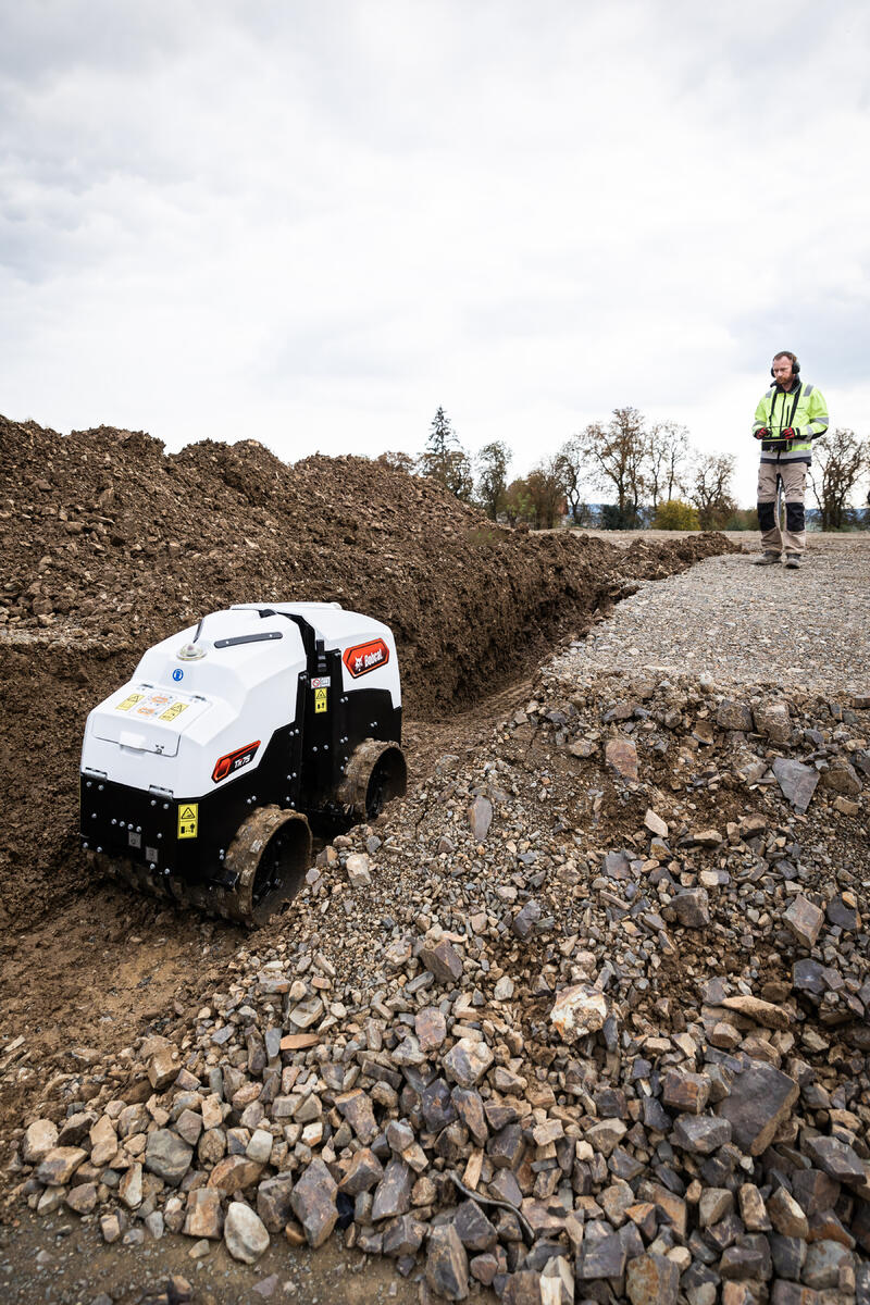 Bobcat TR75 greppelwals 4